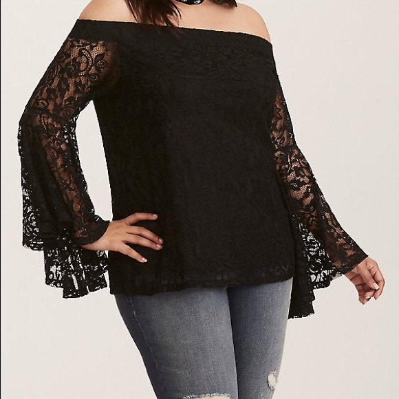 torrid Tops - Torrid size one lacy ots top.